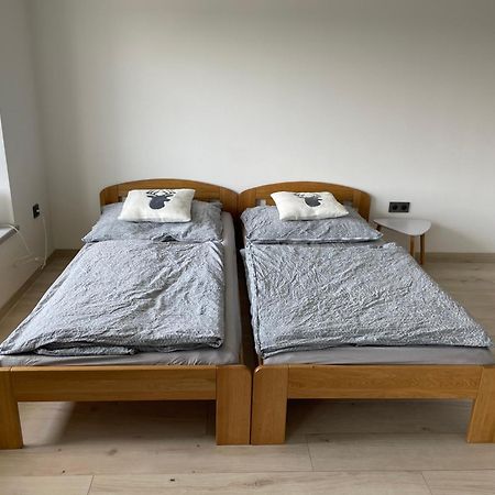 Soukromy Pokoj S Kuchyni A Koupelnou V Radovce Nove Mesto na Morave Eksteriør bilde